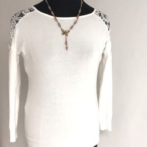 ROS&ALI Cold Shoulder Knit Sweater NWOT